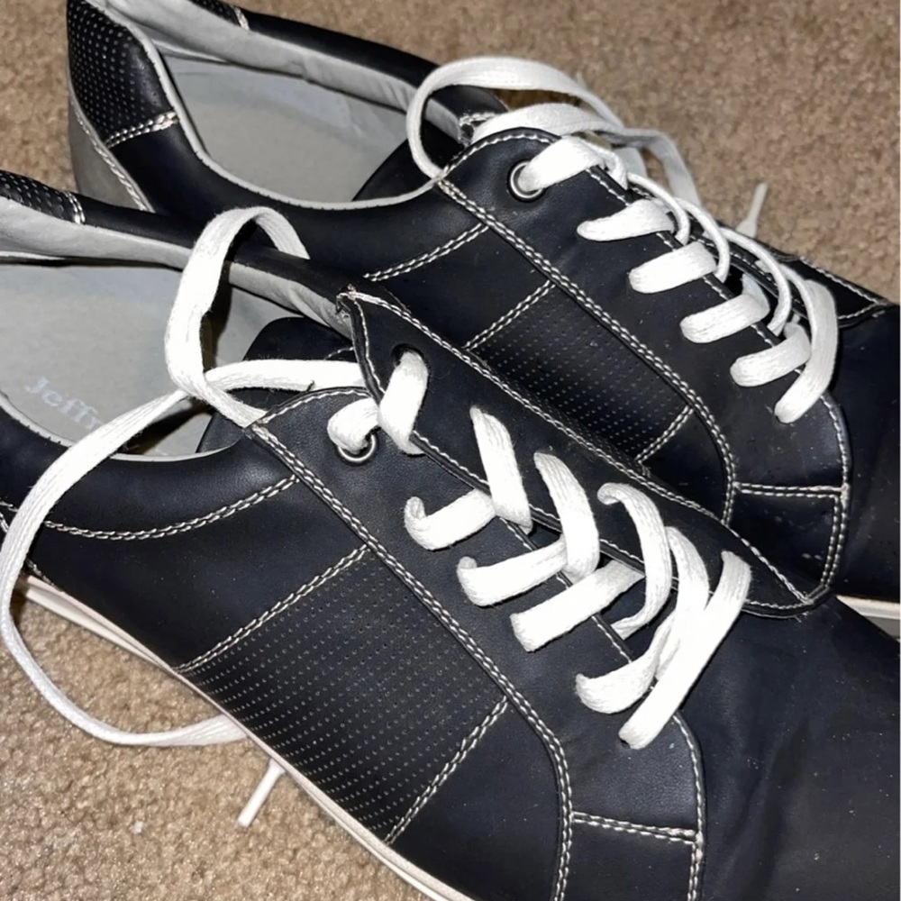 Men’s dress shoes